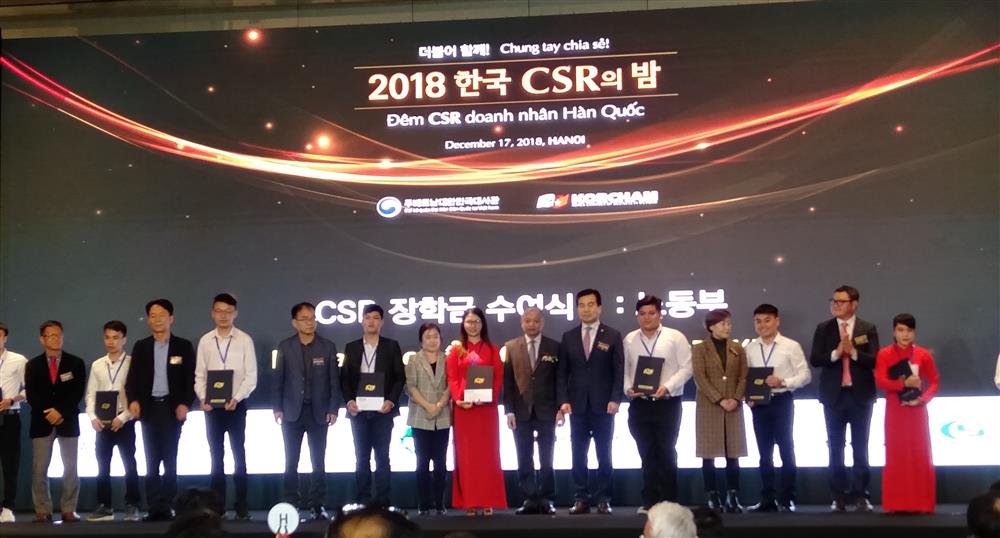 Các doanh nghiệp Hàn Quốc trao 900 triệu học bổng cho sinh viên Việt Nam